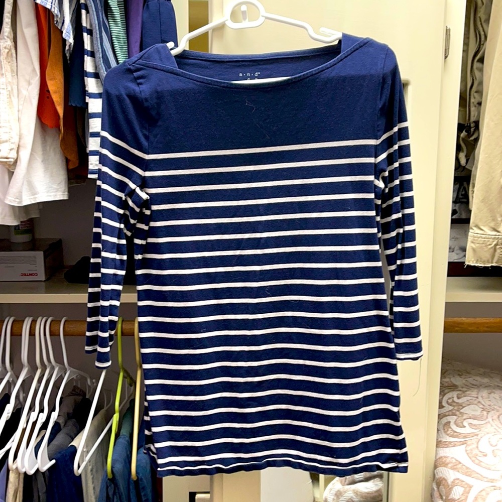Talbots quarter length sleeve top